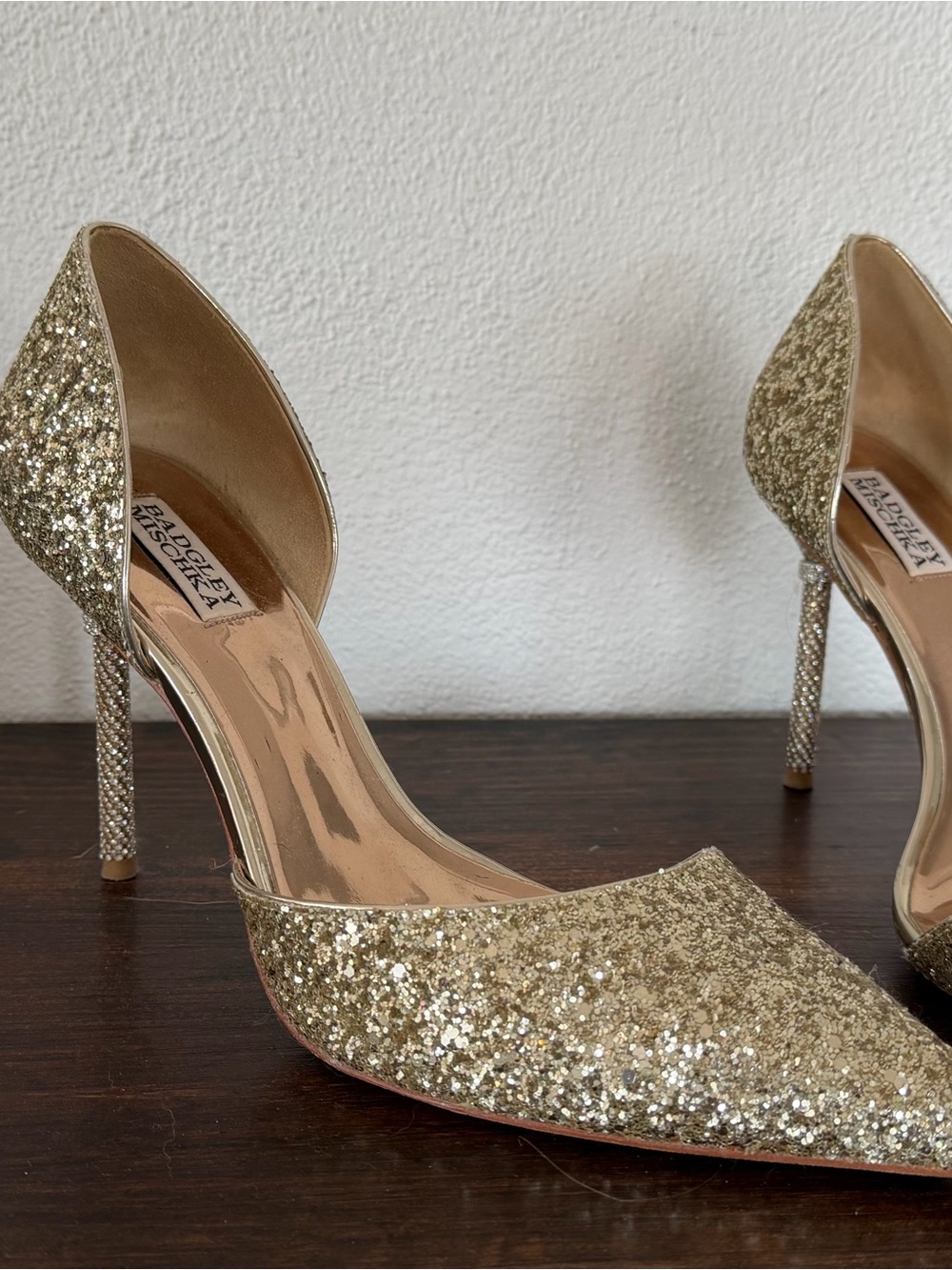 Badgley Mischka Gold Glitter D'Orsay Pointed-Toe Pump